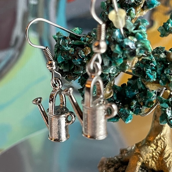 A pair of Vintage Water can silver earrings - Picture 4 of 5